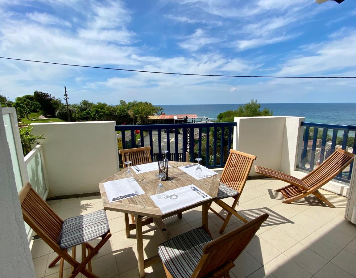 Bel appartement vue mer - 1er rang front de mer Saint-Jean-de-Luz Buitenkant foto